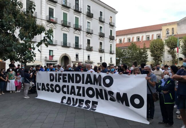 protesta associazioni tariffe