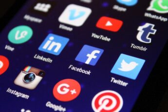 social media web internet