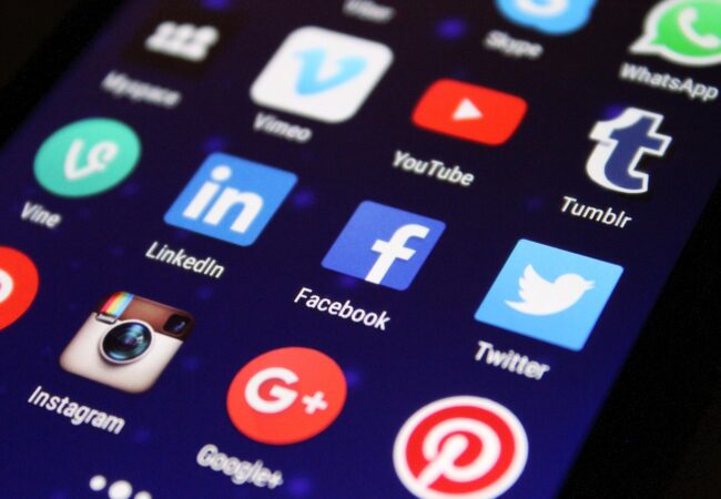 social media web internet