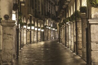 cava portici borgo